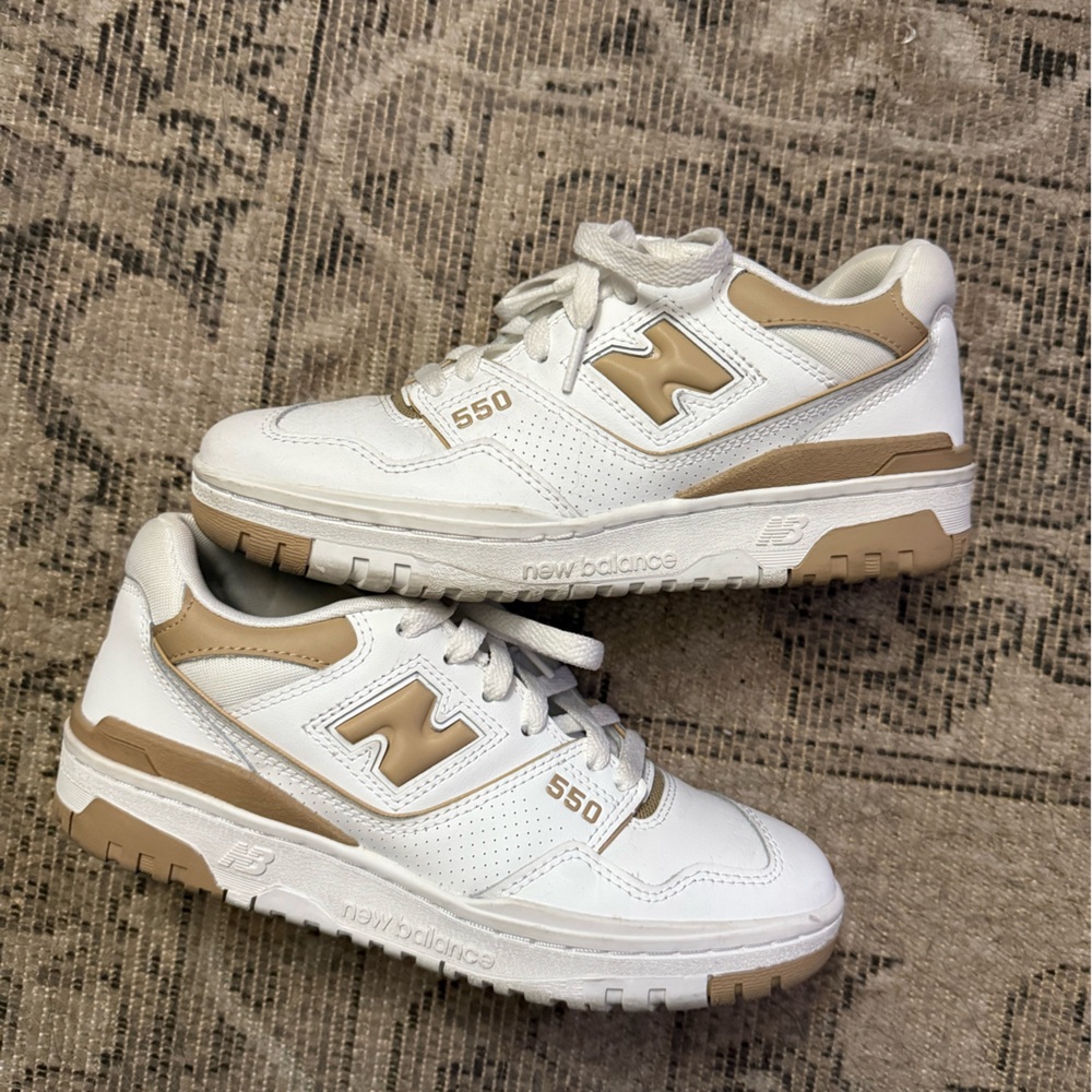 NEW BALANCE 550